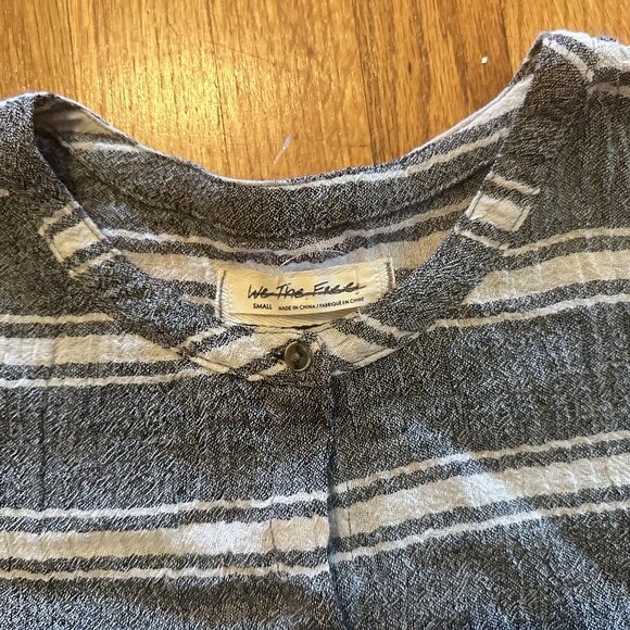 We The Free Grey/Cream Oversized High/Low Short Sleeve Top - Small - Picture 2 of 3